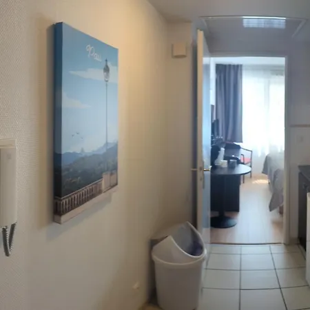 Apartament Pau'ze *