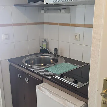 Pau'ze Apartament Idron